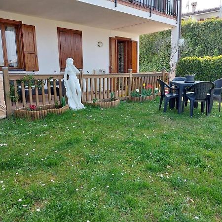 Jolie Maison De Garde Сояно-дель-Лаґо Екстер'єр фото